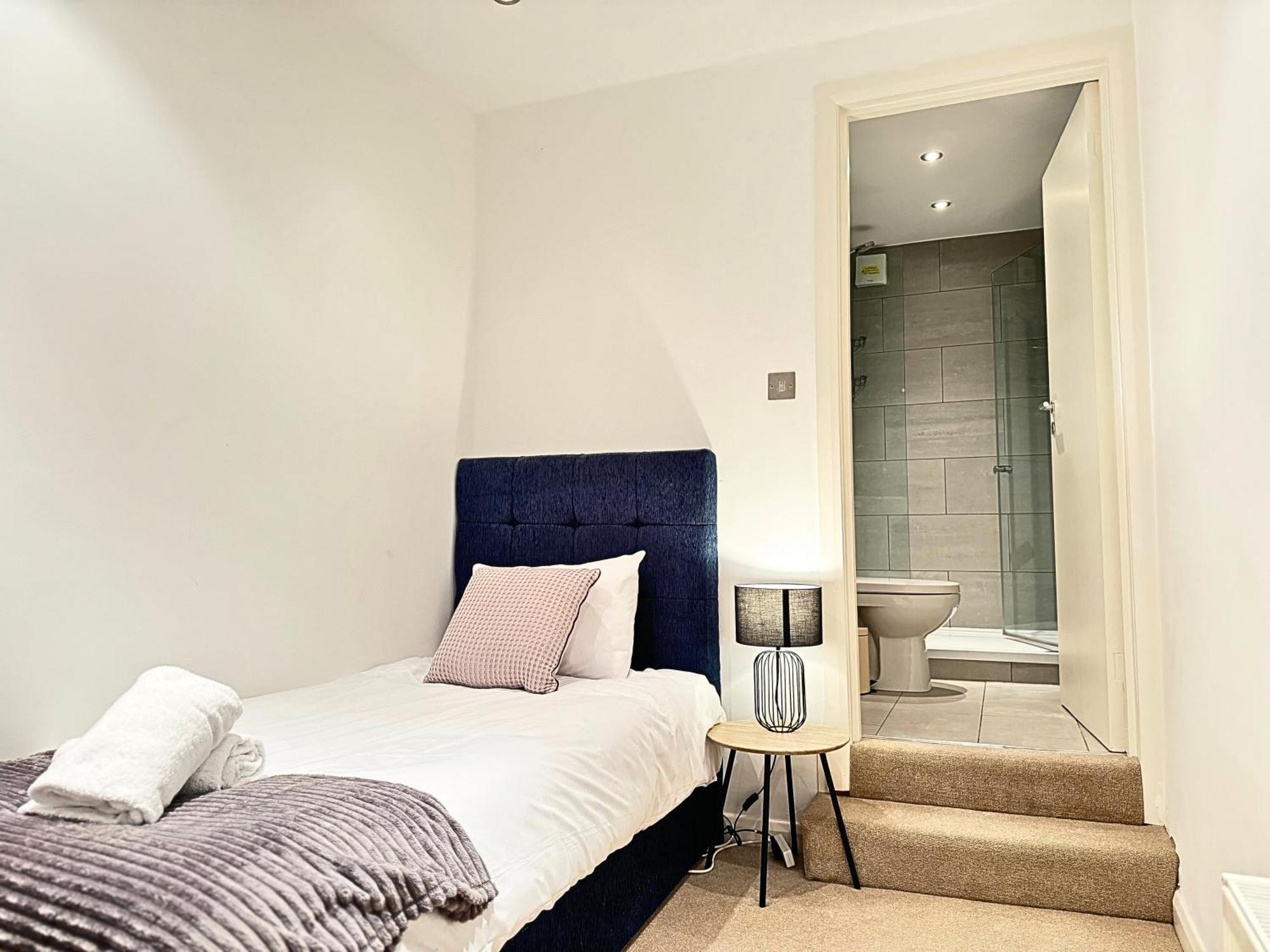 The Heart Of Kensington Mews - 3 Bedrooms House-Private Entrance-Hyde Park Walk Away-Green Park 9 Minutes Underground- The Best Of London With Glamour Of Kensington Exterior foto