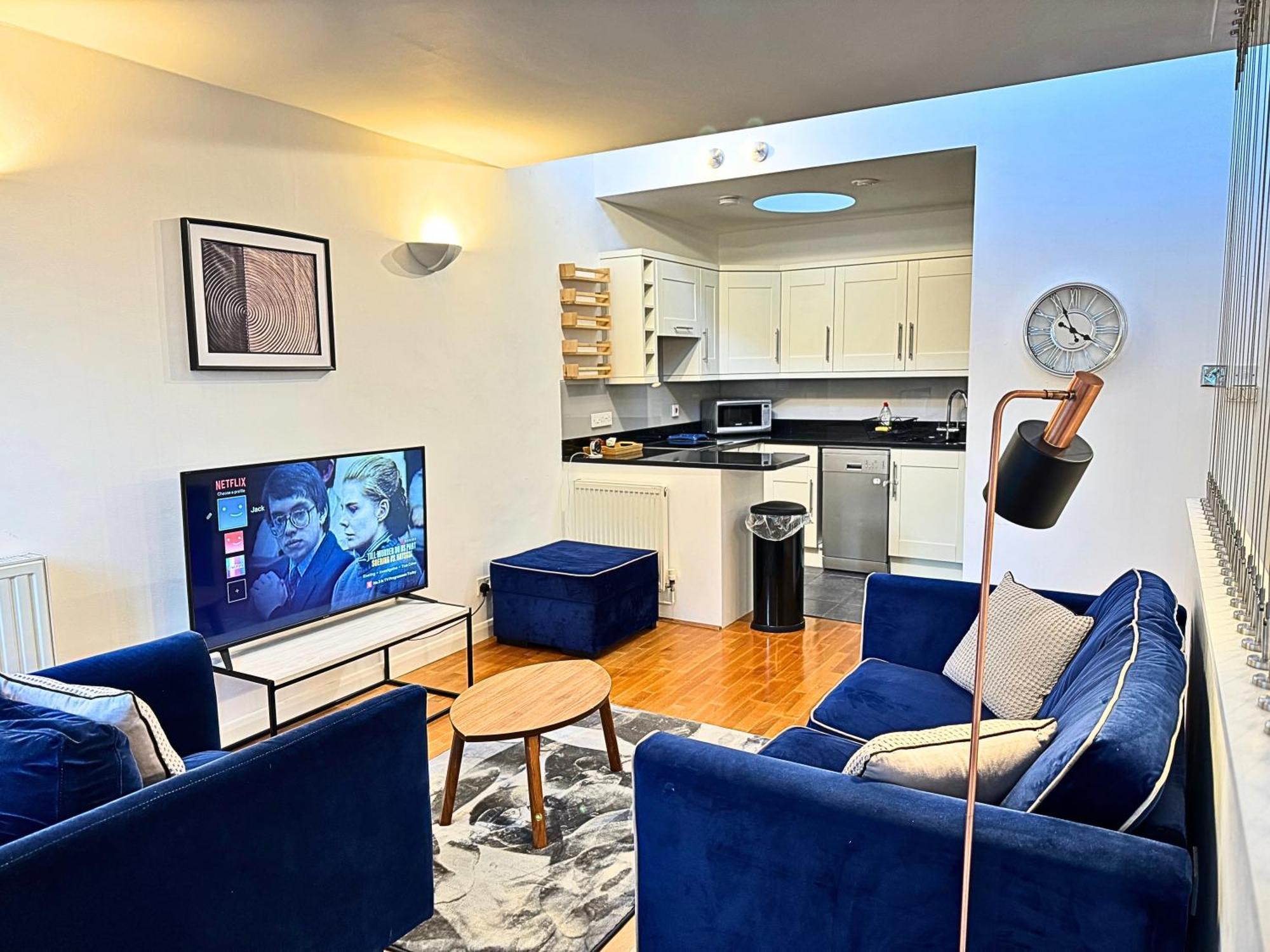 The Heart Of Kensington Mews - 3 Bedrooms House-Private Entrance-Hyde Park Walk Away-Green Park 9 Minutes Underground- The Best Of London With Glamour Of Kensington Exterior foto